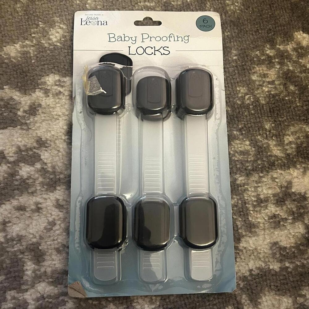 Jessa Leona Child Safety Locks Use In Multiple Places (New-Opened)